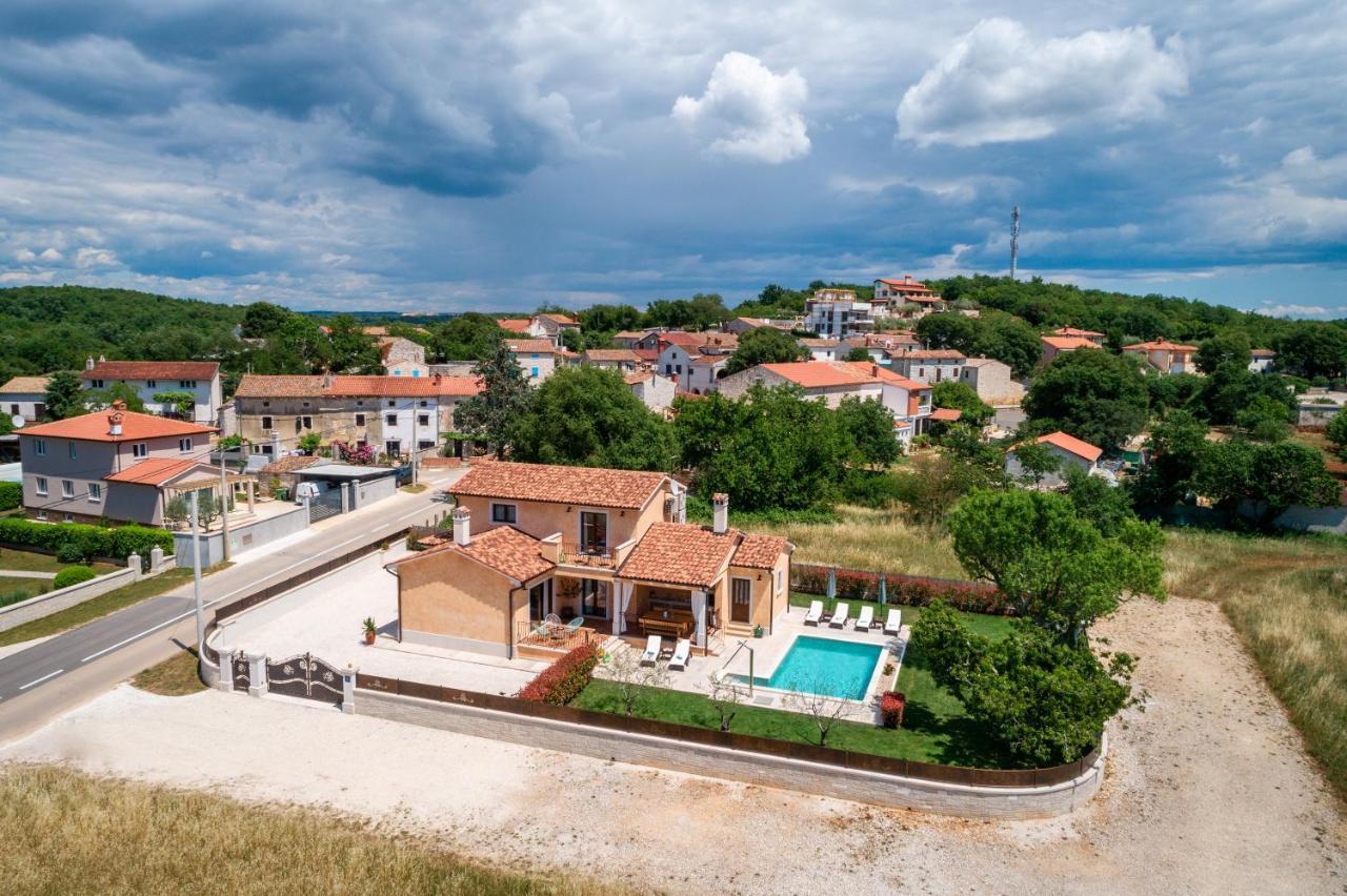 Villa Rotonda Vrsar Extérieur photo