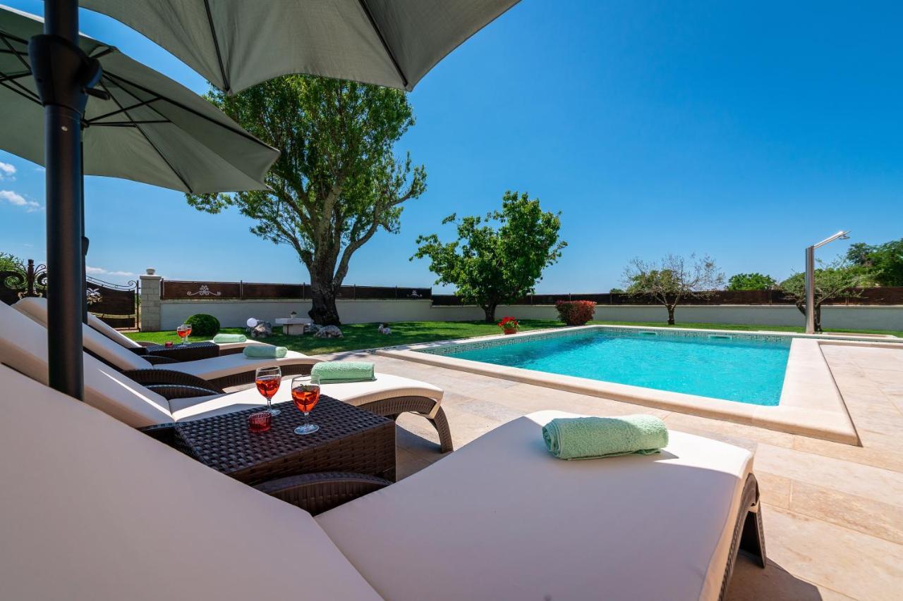 Villa Rotonda Vrsar Extérieur photo