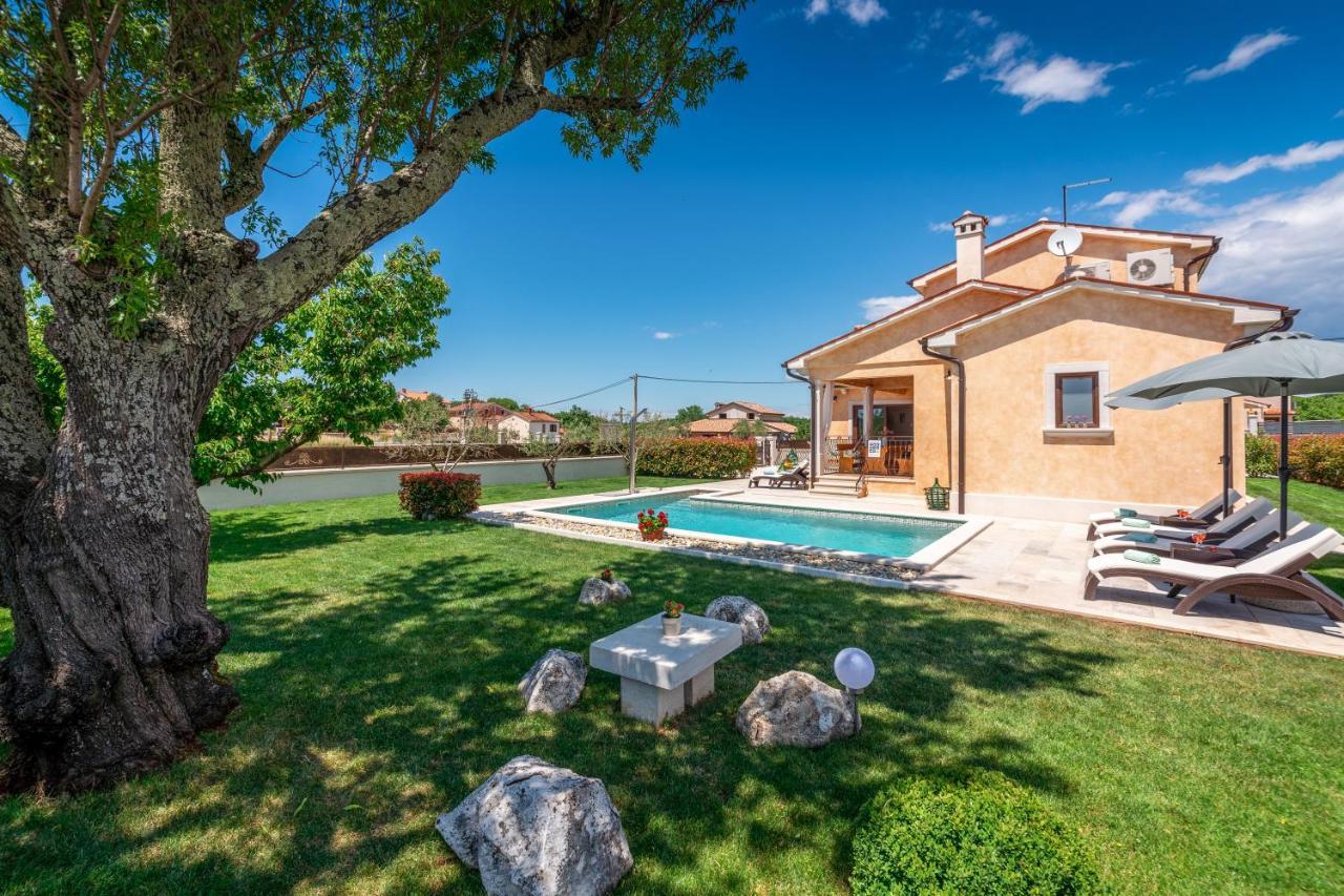 Villa Rotonda Vrsar Extérieur photo