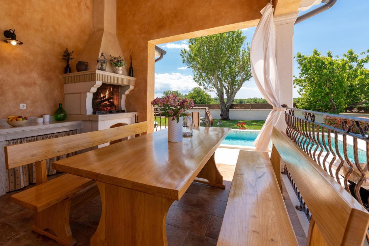 Villa Rotonda Vrsar Extérieur photo