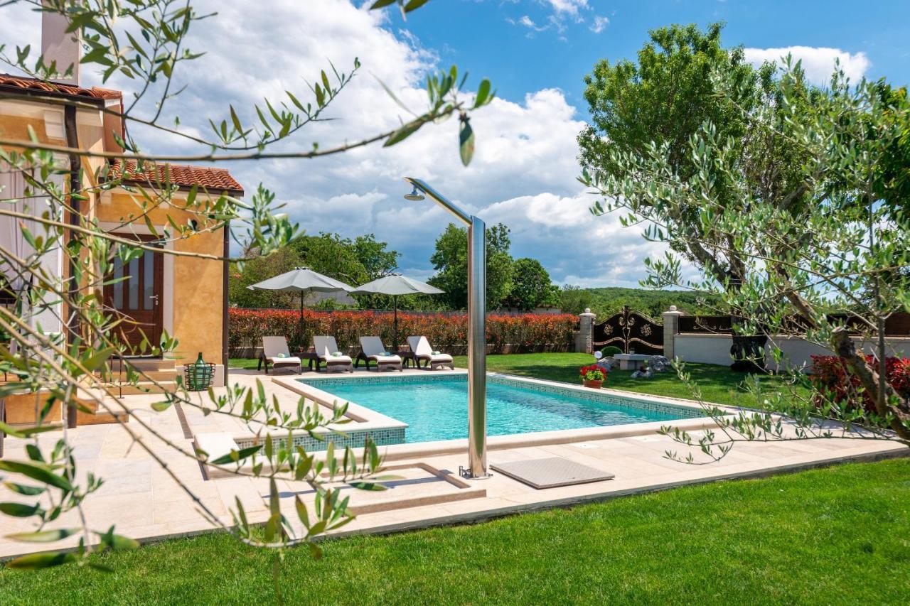 Villa Rotonda Vrsar Extérieur photo