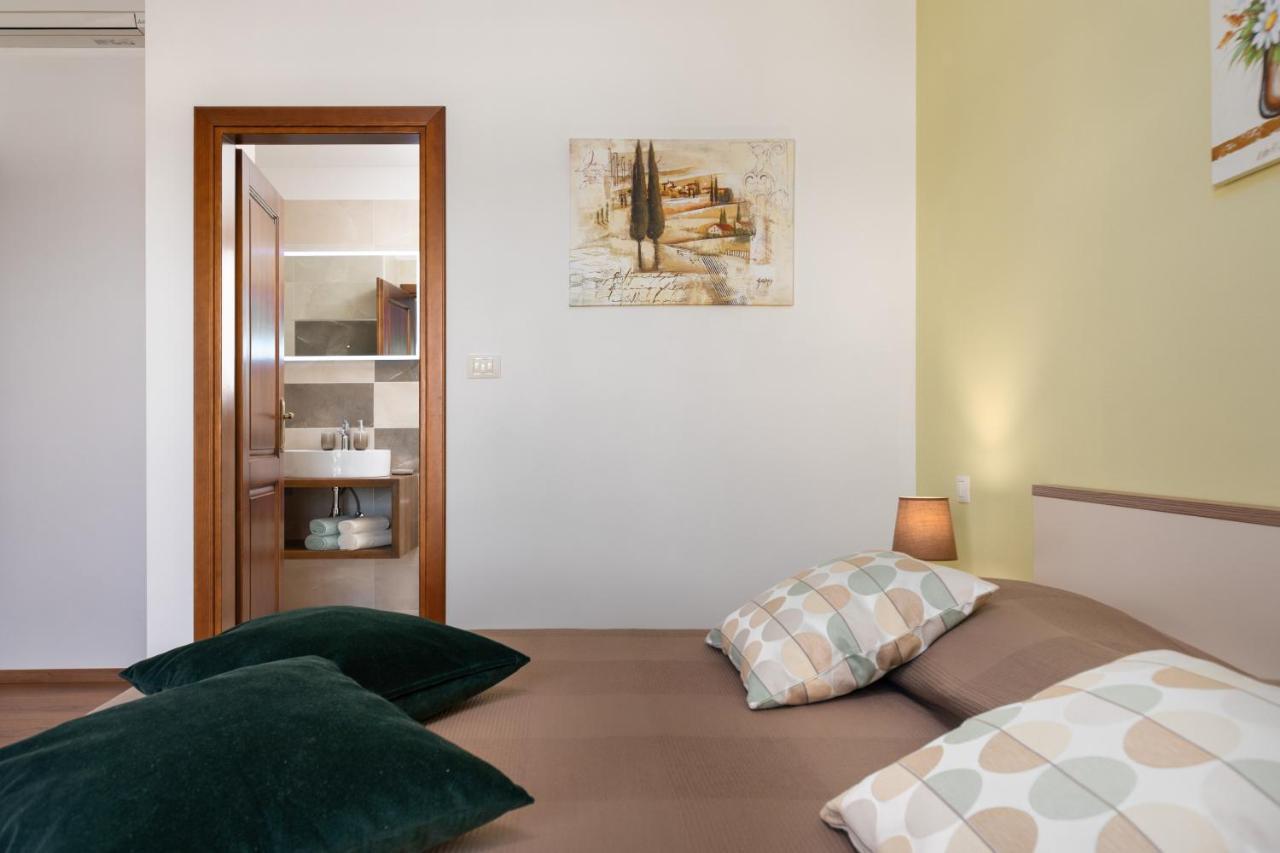 Villa Rotonda Vrsar Extérieur photo