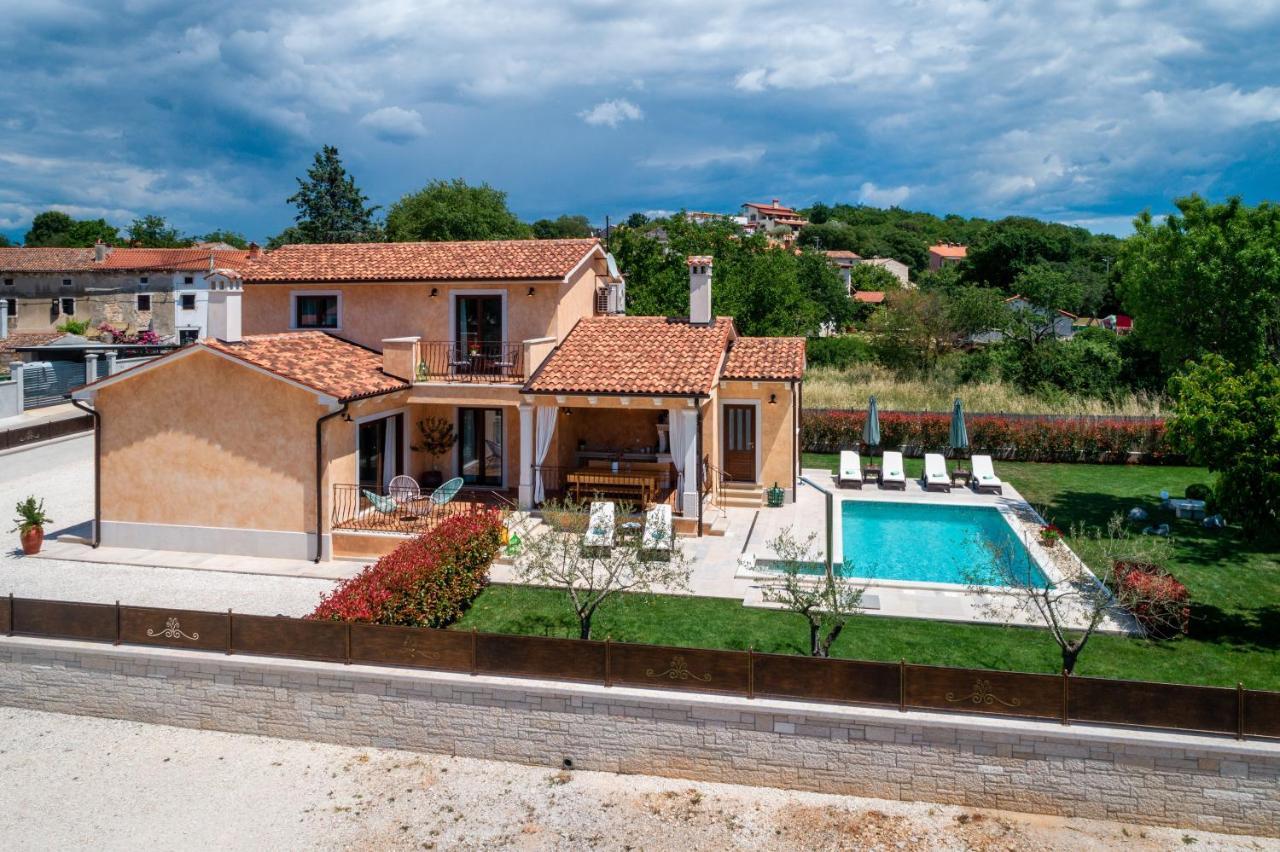 Villa Rotonda Vrsar Extérieur photo