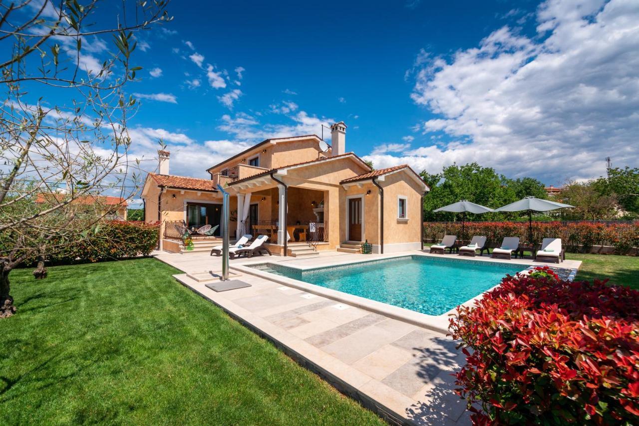Villa Rotonda Vrsar Extérieur photo